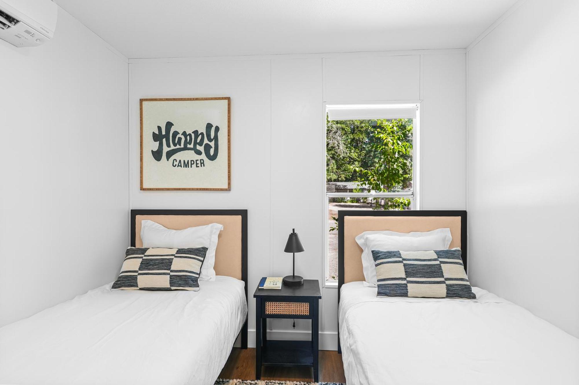 Cave Springs Resort Dunsmuir Εξωτερικό φωτογραφία