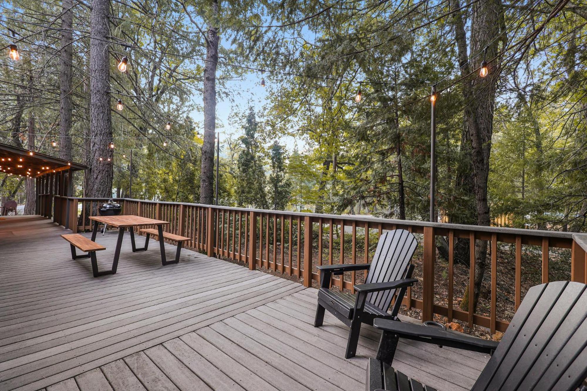 Cave Springs Resort Dunsmuir Εξωτερικό φωτογραφία